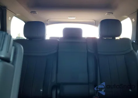 2025 Land Rover Range Rover Se z USA, uszkodzony, nr VIN SALKPBFUXSA290277